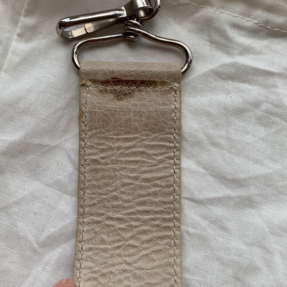 Balenciaga Motorcycle bag with large silver grommets in oatmeal color - Picture 7 of 10